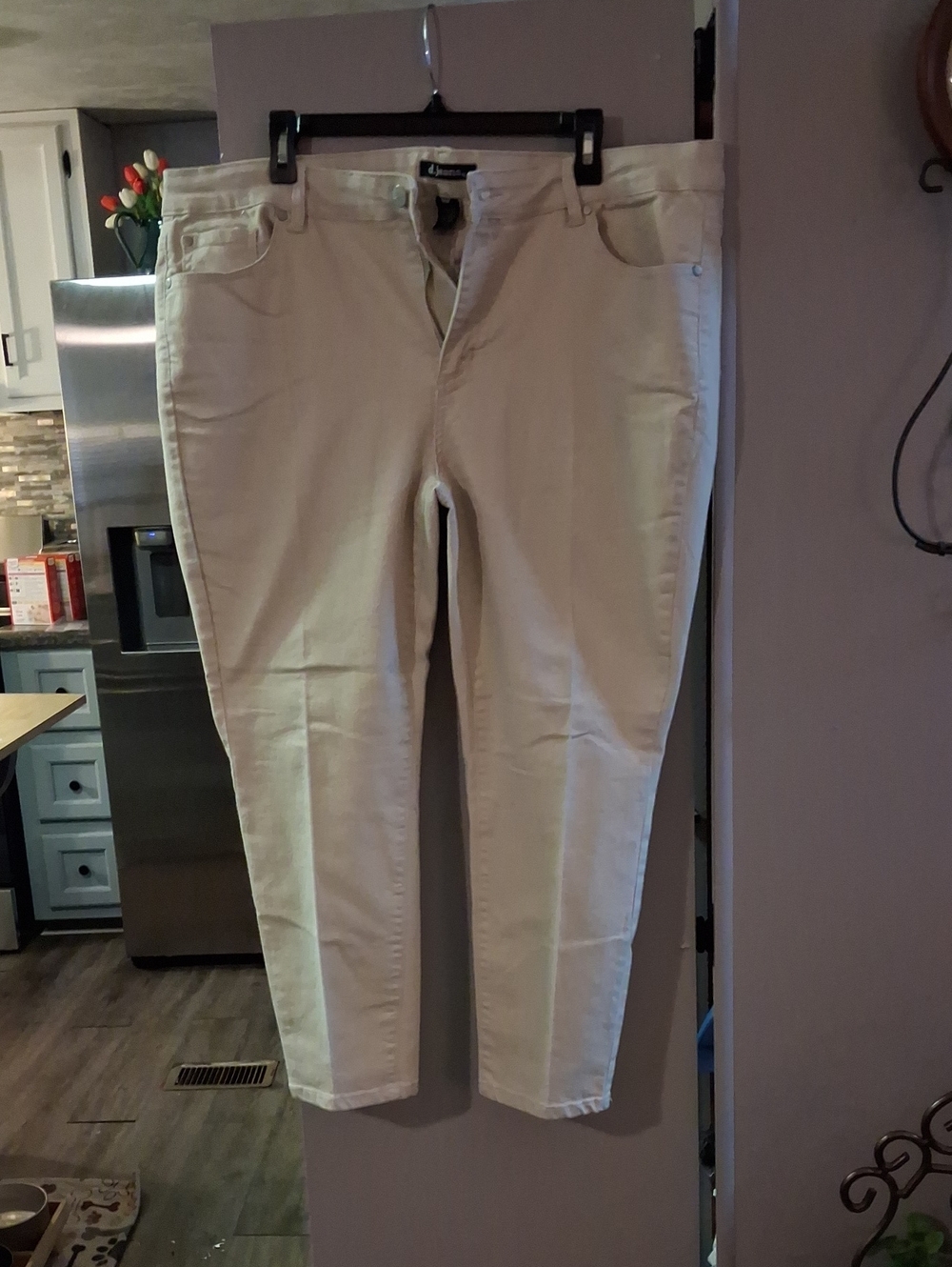 d. jeans Cream Ankle Slim Stretch Jeans, cream color